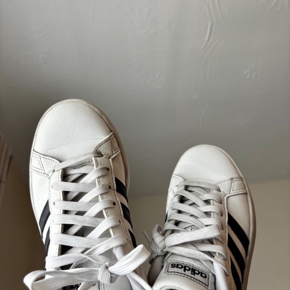 Adidas Women's Grand Court 2.0 – White & Black – US 6.5(W) - Picture 7 of 12